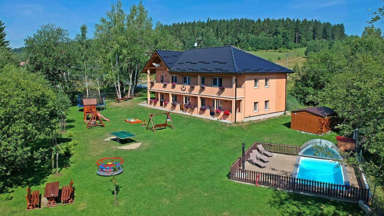 Apartments Nad Rybniky Horní Planá Buitenkant foto